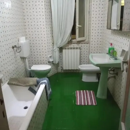 Turistico דירה ג'יארה